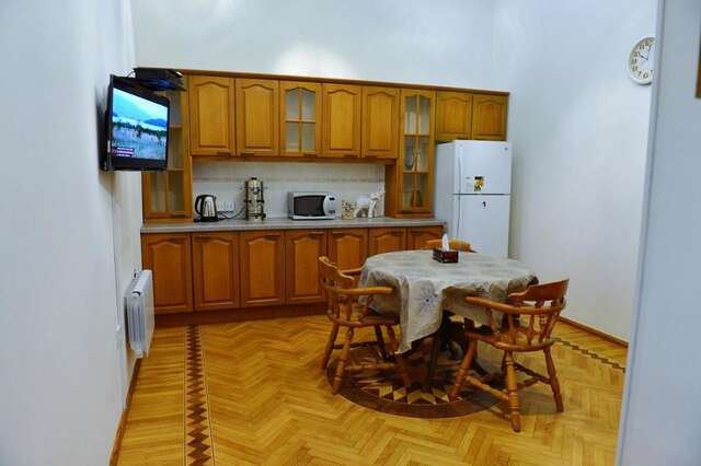 Хостелы Baku Home Hostel Баку-9